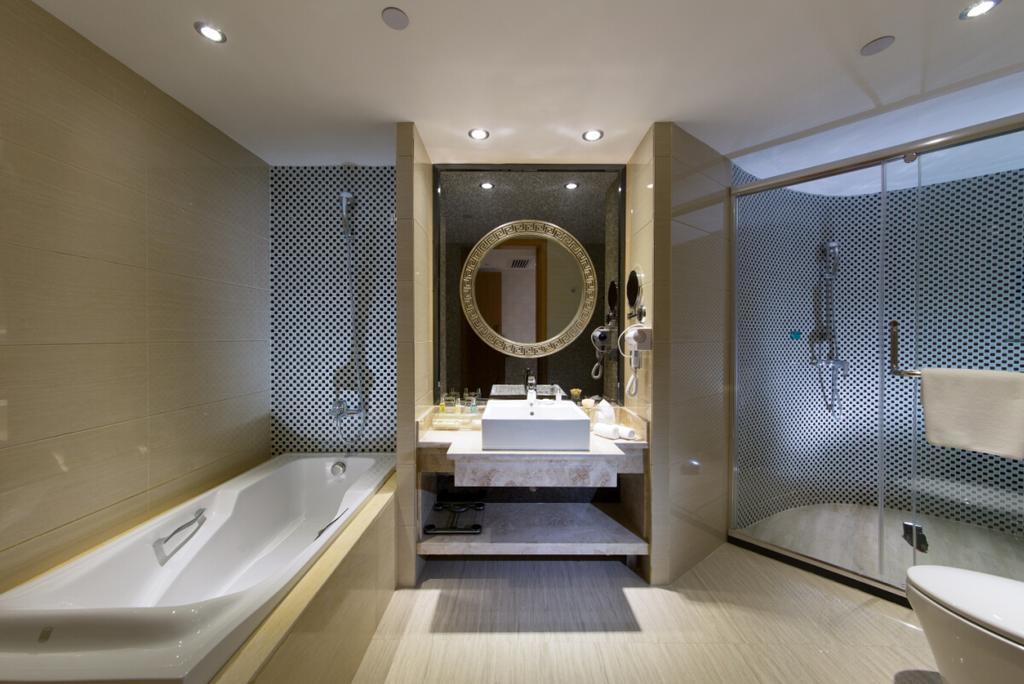 The Grand Plaza Hotel Ji'an  Bagian luar foto