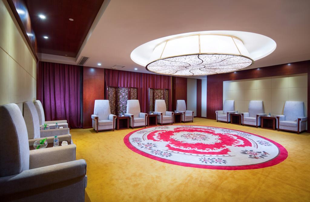 The Grand Plaza Hotel Ji'an  Bagian luar foto