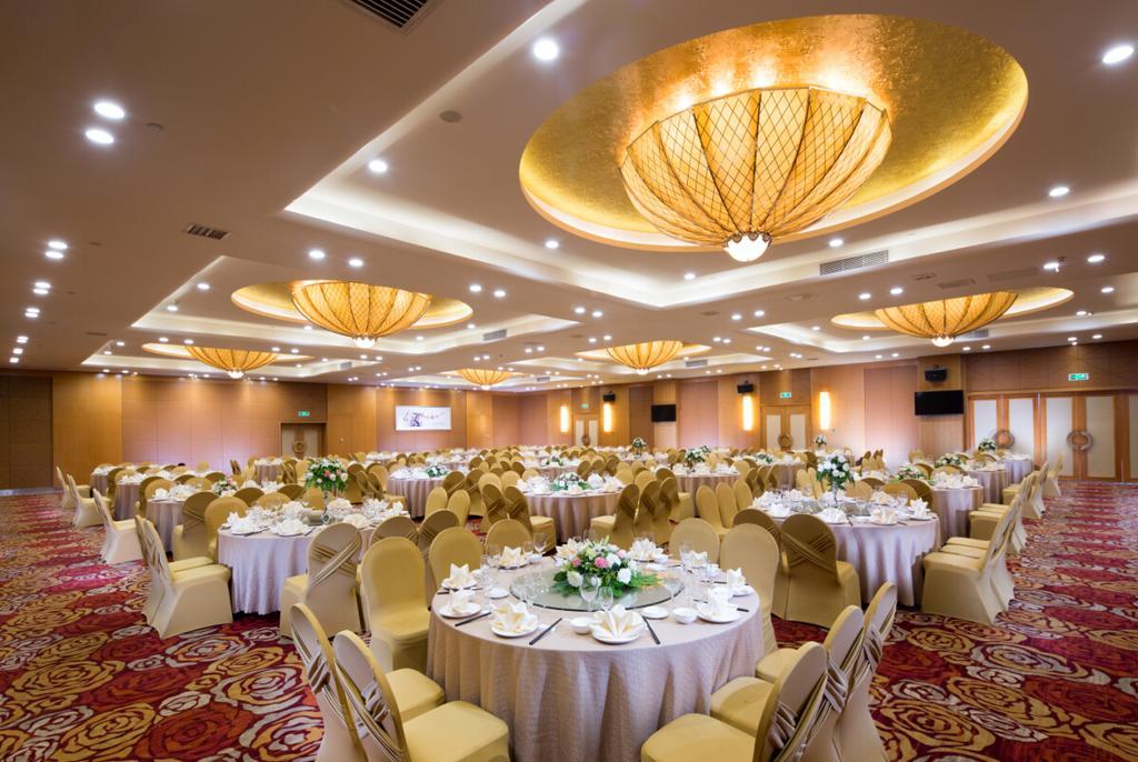 The Grand Plaza Hotel Ji'an  Bagian luar foto